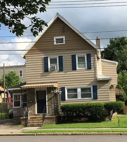 68 Conklin Ave Photo 1