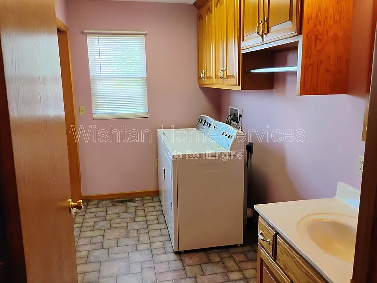 2348 N 1200th Ave — Photo 17