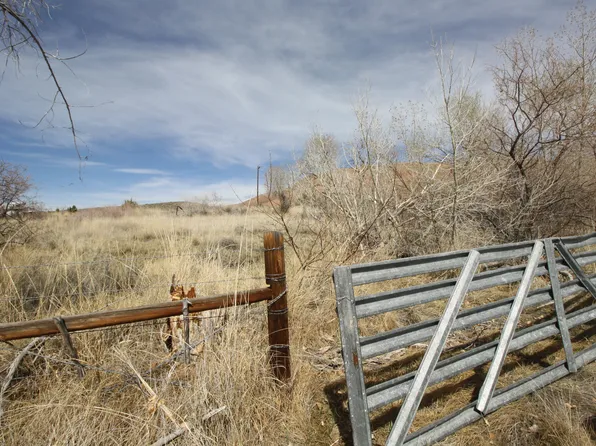 10495 E 7750 N, Lapoint, UT 84039