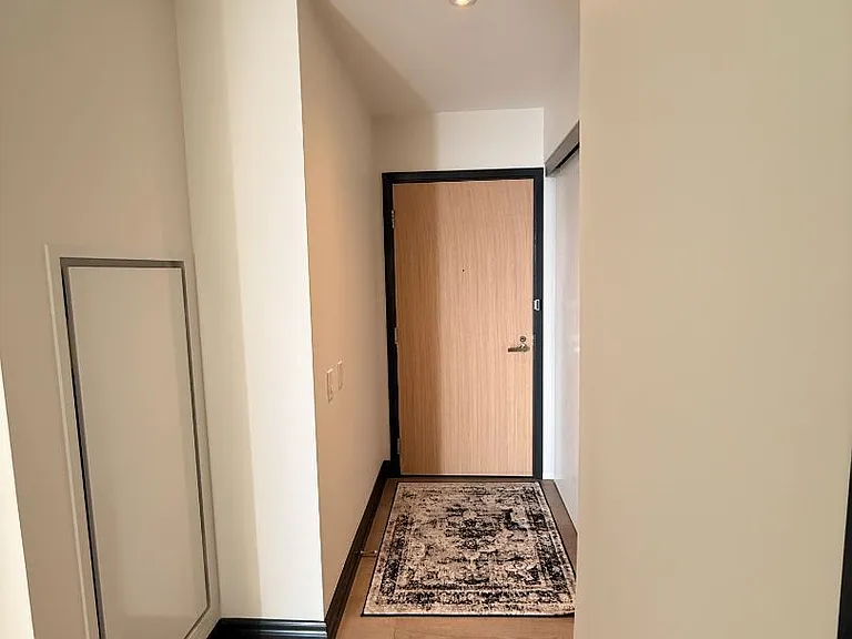 5 Soudan Ave #3406 — Photo 11