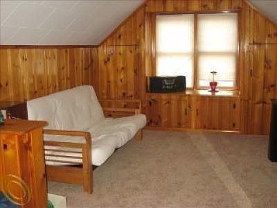 4th image of 10505 Lincoln Dr