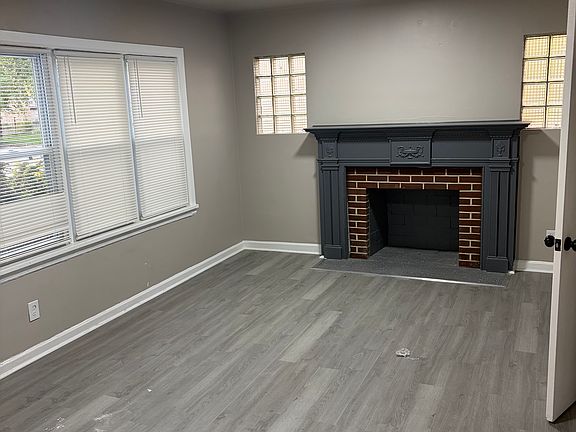 4th image of 235 E 20th Ave