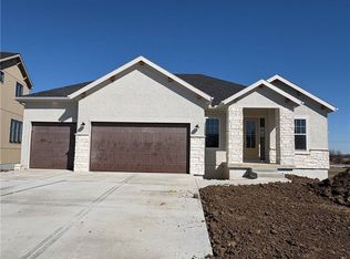 15260 W 161st Ct, Olathe, KS 66062