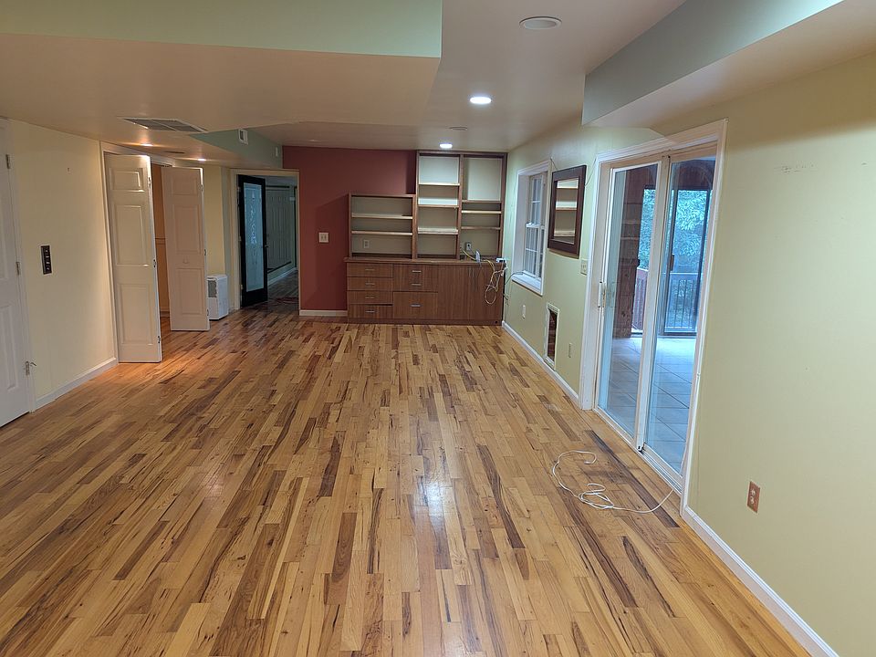 GREAT ROOM showing door to FLORIDA/PATIO ROOM