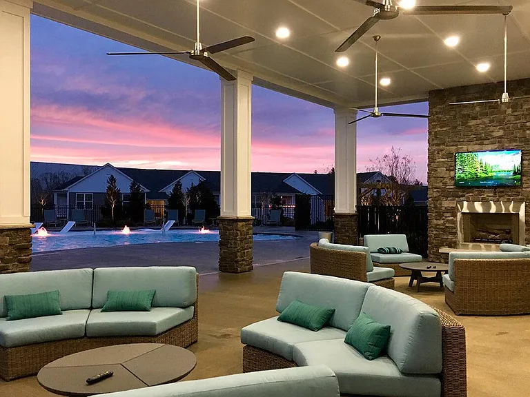 Riverstone Apartments at Long Shoals — Photo 108