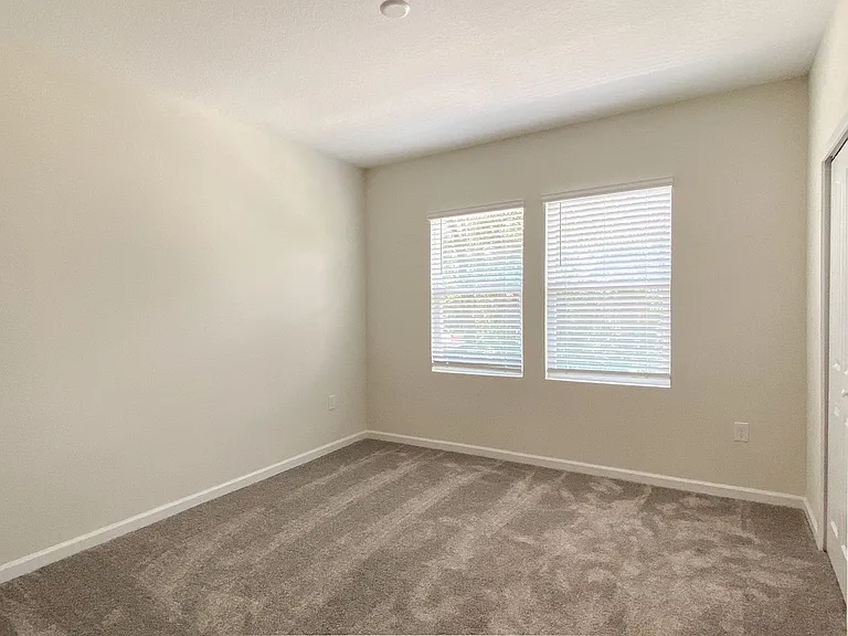 10010 Red Eagle Dr — Photo 9
