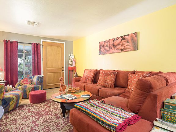 5th image of 5423 W Myrtle Ave
