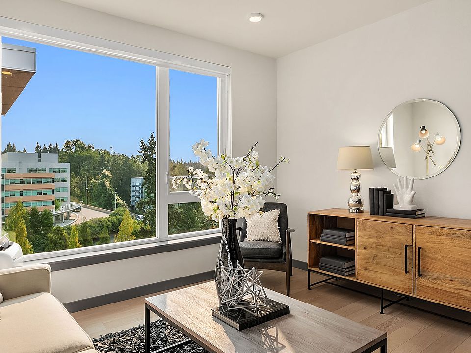 1st image of 11903 NE 128th St #608