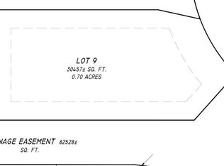 9 Lyne Rd, Tiverton, RI 02878