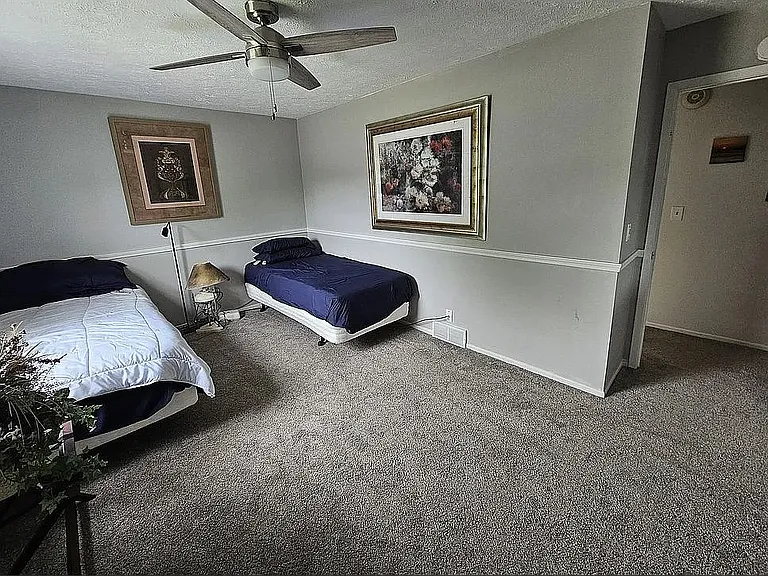 429 Zehnder Dr — Photo 11