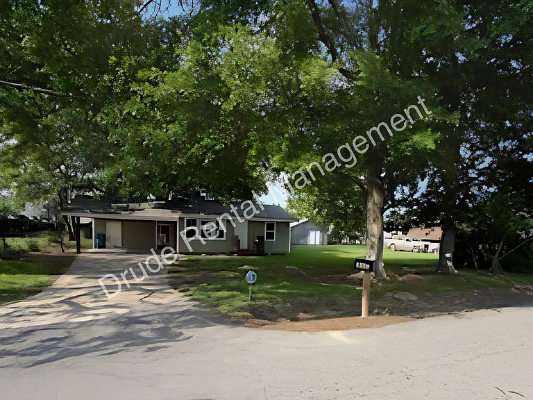 30121 Julia St — Photo 8