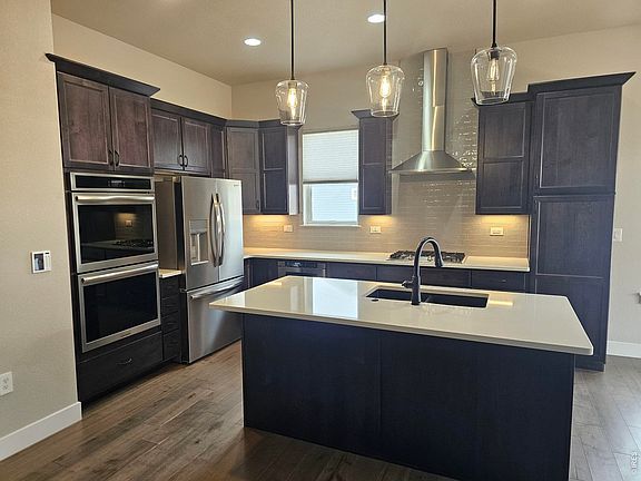 2nd image of 8493 Annapolis Dr