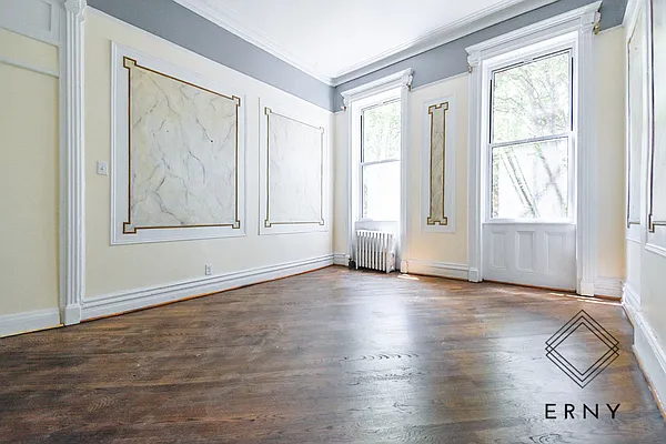 Rented by ERNY LLC | media 13