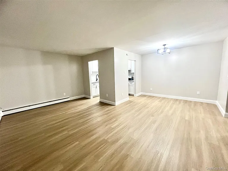 51 Ruth Ct — Photo 4