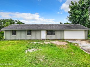 1304 Travelers Palm Dr, Edgewater, FL 32132