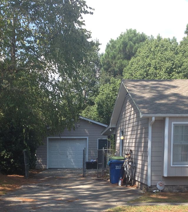 2nd image of 929 Hunting Ridge Rd