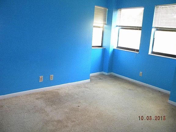 5th image of 1232 S Military Trl APT 1921