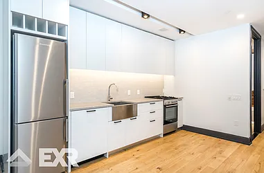 42-22 27th Street, #501