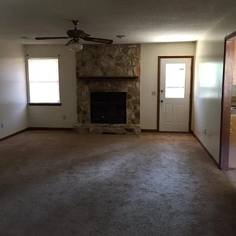 710 Little John Dr — Photo 17