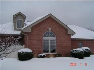 155 Crosswynds Dr, Beaver Falls, PA 15010