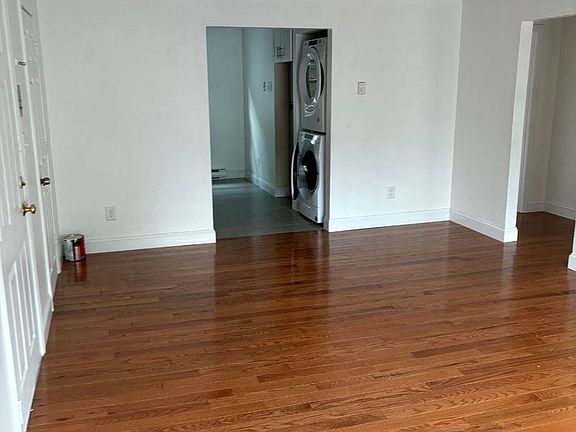 5th image of 216 Beaver Dam Rd #2F