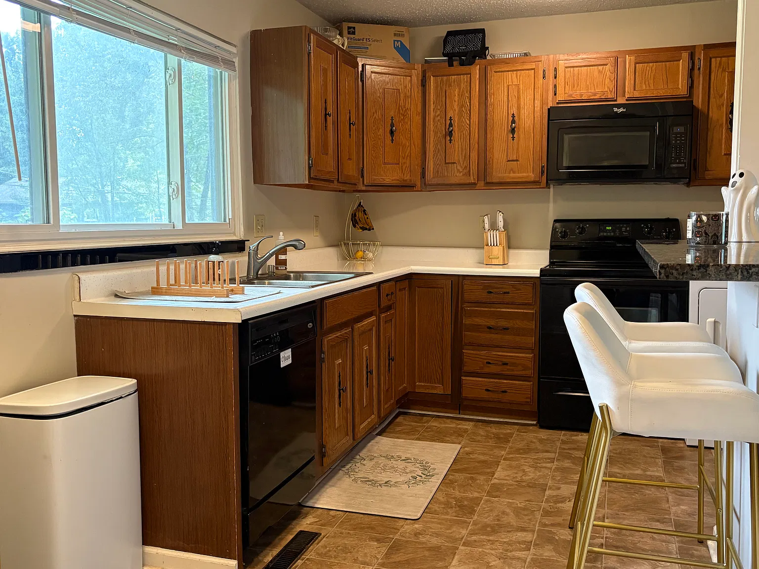 2 bed, 744 sqft, $1,450 — Photo 4