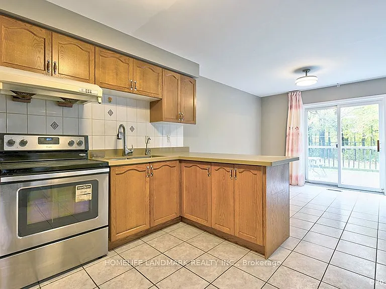 149 Shepton Way — Photo 5