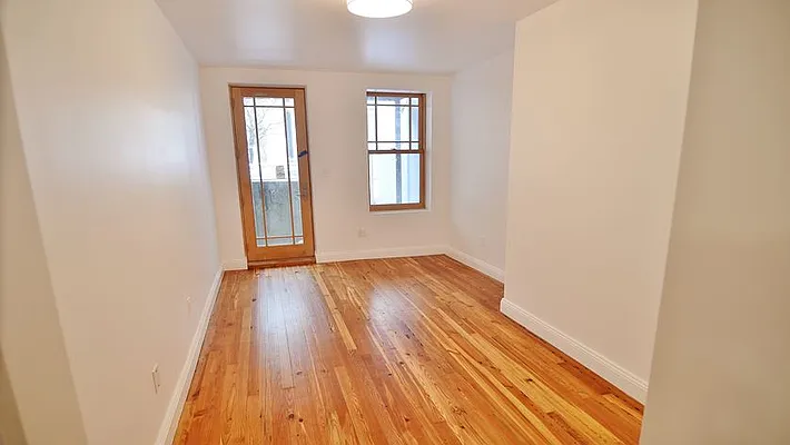 Rented by Park Property Advisors | media 45