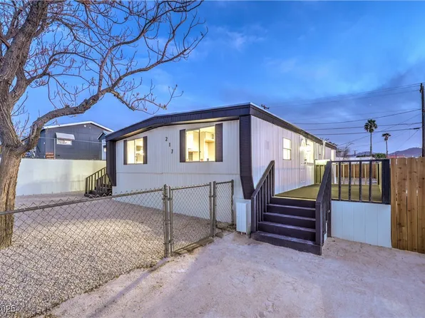 217 Mohawk Dr, Henderson, NV 89015