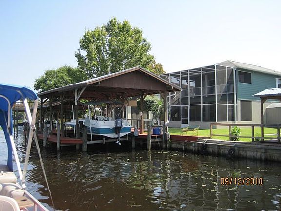 3rd image of 137 Paradise Dr