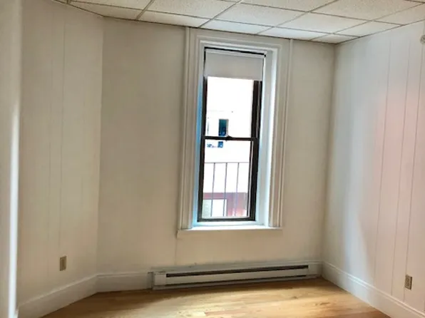 272 Newbury St, Boston, MA