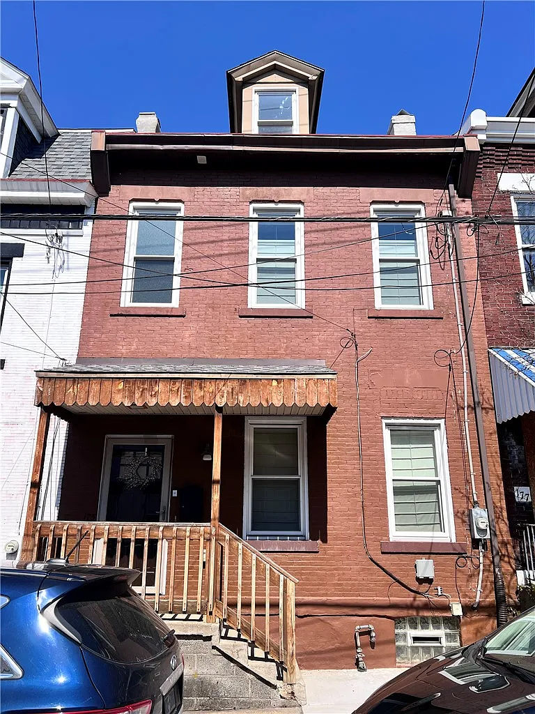 175 45th St photo 1