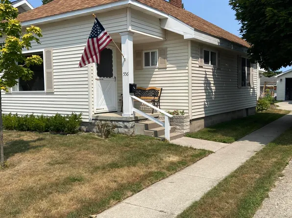 556 S Lake St, Rogers City, MI 49779