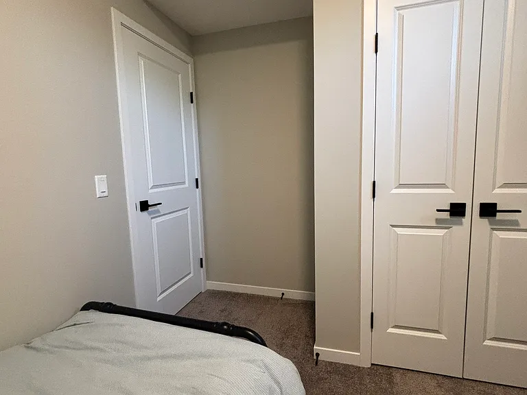 209 Magnolia Mnr SE #B — Photo 11