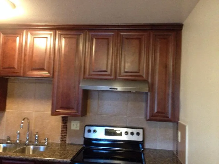 885 Branham Ln — Photo 5