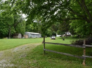 3015 S Chestnut Grove Rd, Columbia, KY 42728