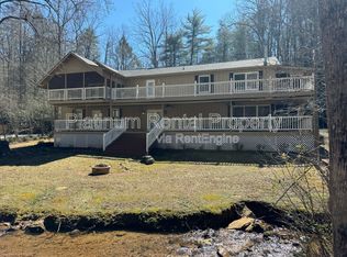 971 Mountain Cove Rd, Dahlonega, GA 30533