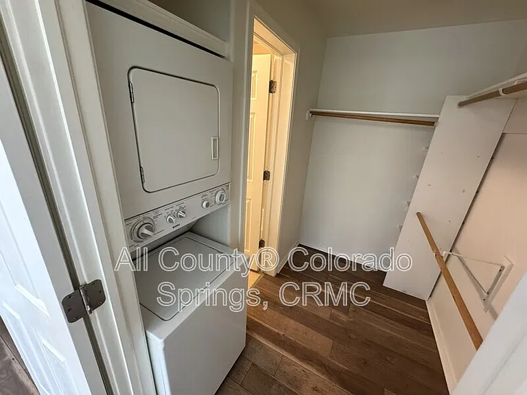 5030 El Camino Dr #8 — Photo 20