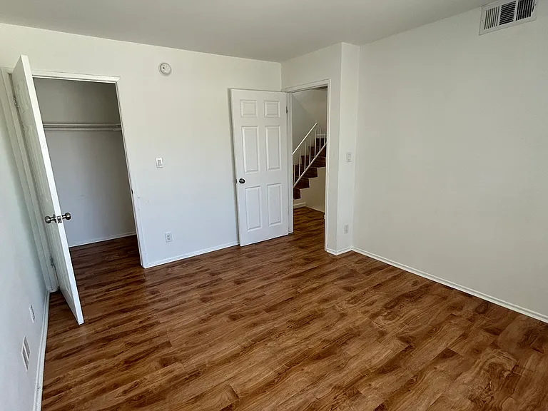 8525 Saturn St — Photo 19