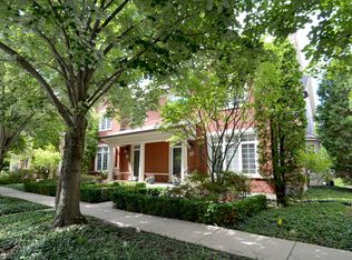 4270 Linden Tree Ln, Glenview, IL 60026