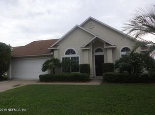 747 Harbor Winds Dr, Jacksonville, FL 32225