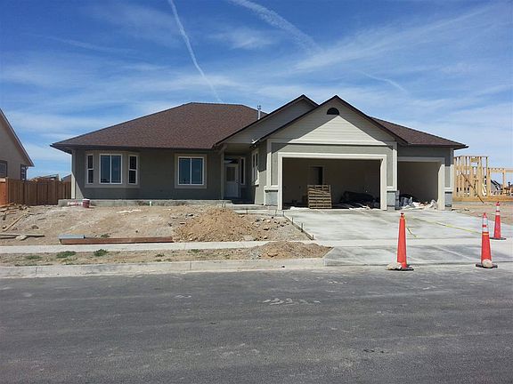 5th image of 1114 Chantel Dr