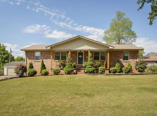 2016 Saxton Dr, Florence, AL 35630