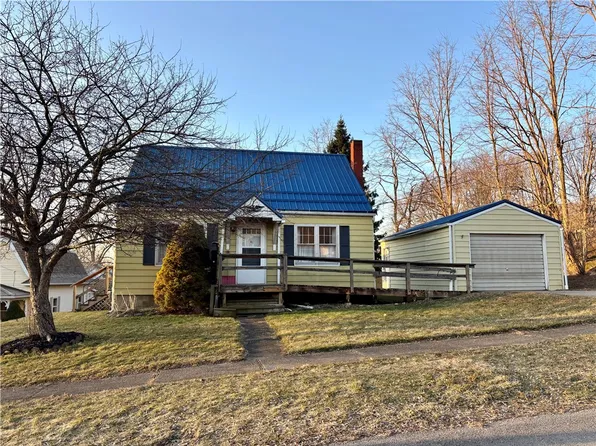 21 Grant Ave, Penn Yan, NY 14527