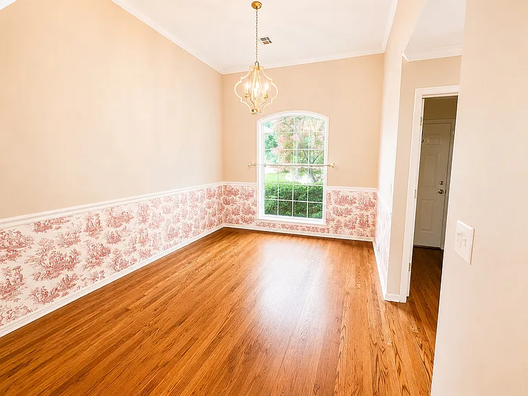 3102 W Pittsburg St — Photo 6