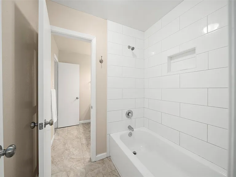 515 Tallowood Rd #60 — Photo 27