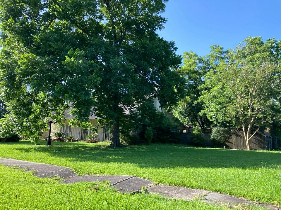 2nd image of 10334 Sunny Cline Dr