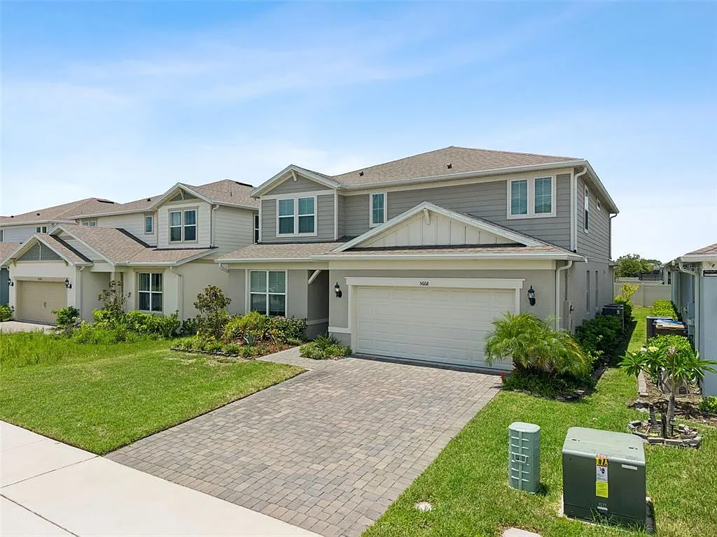 5 bed, 4.5 bath, 3617 sqft, $3,500 — Photo 3