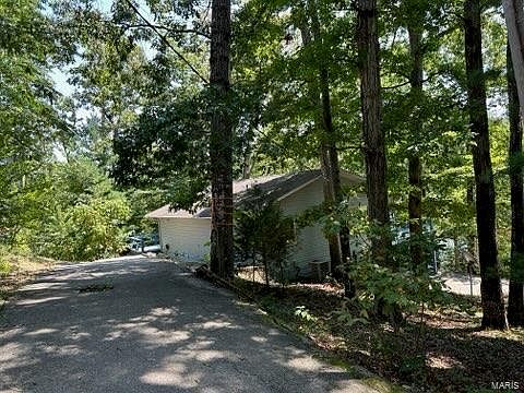2nd image of 276 Little Dogwood Lake Rd