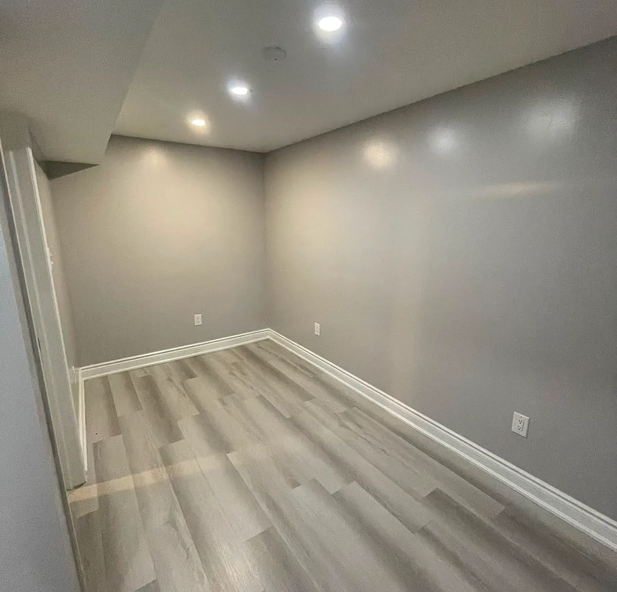 2 bed, 1.5 bath, 700 sqft, $1,550 — Photo 4